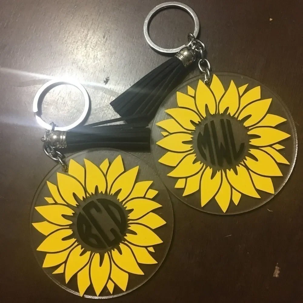 Monogram Sunflower Keychain   - Picture 2 of 6